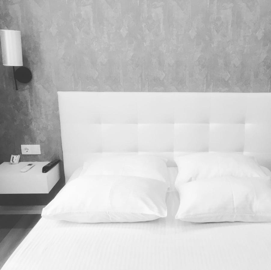 Favorite Family Flat Apartment Била Церква Екстериор снимка
