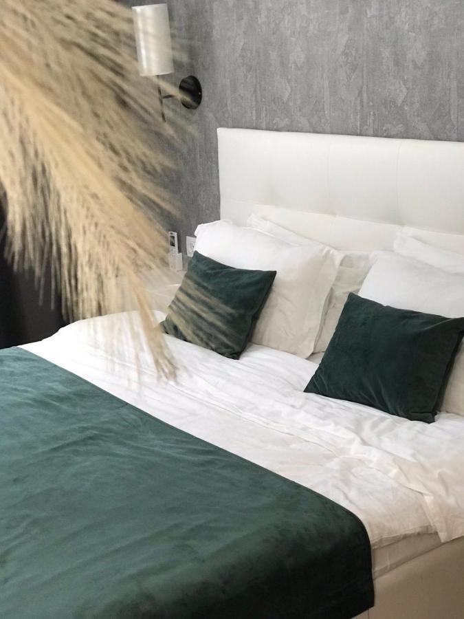 Favorite Family Flat Apartment Била Церква Екстериор снимка